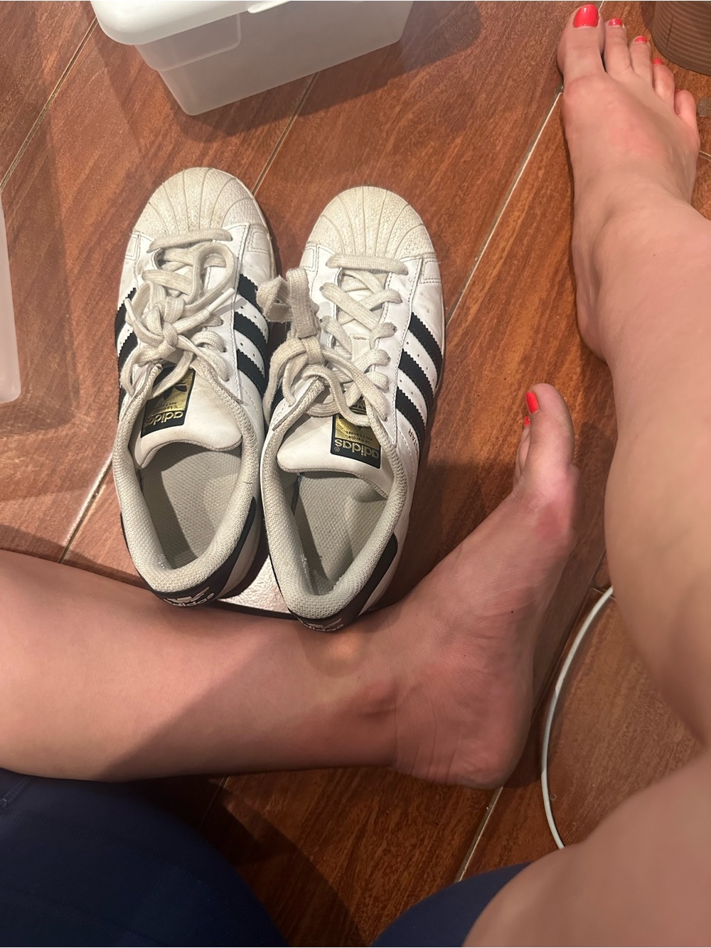 WW Adidas Superstar White Black Sneakers Women’s 7 / Men’s 5.5
